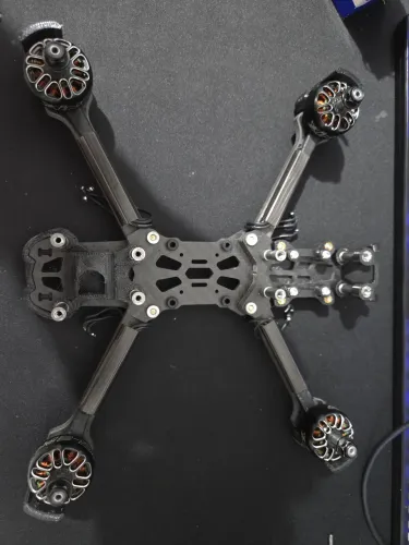 Frame Mark 4 5" + 6 motores + hélices 