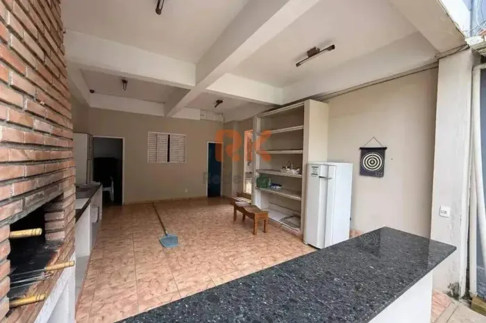 Casa para Aluguel em Itapoã, BH | 3 suítes, piscina e varanda gourmet (Frente)