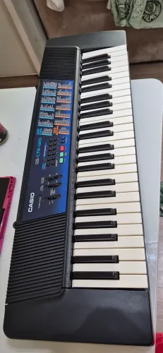 Teclado Musical Casio CTK-120 na Caixa - Para Conserto ou Peças