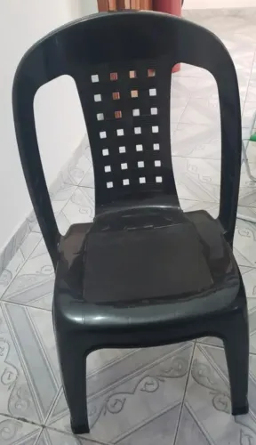 Cadeira plástico 