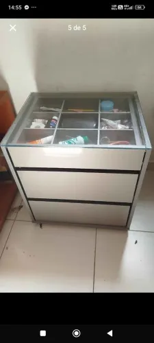 Criado mudo
