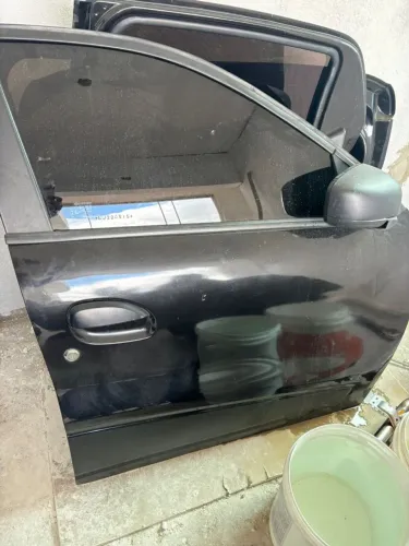 Porta do kwid lado passageiro completa 