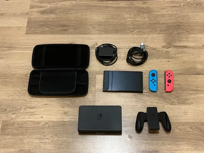 Nintendo Switch Oled 64 Gigabites