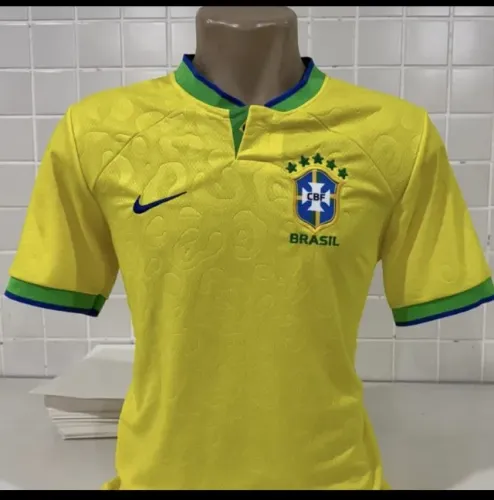 Camisa Feminina Brasil Amarela 2022