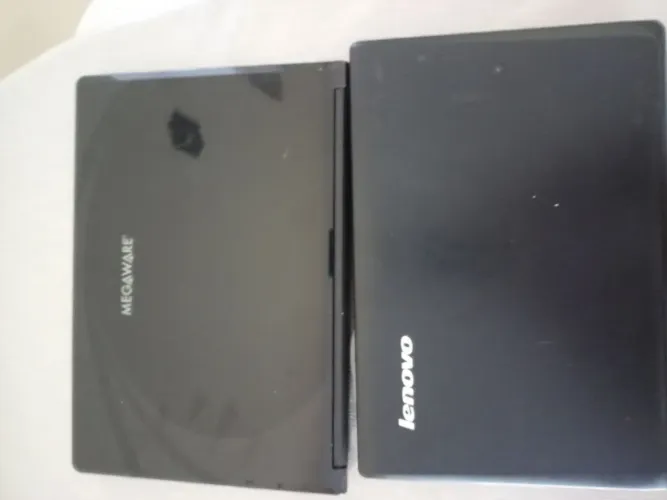 Notebook Lenovo G460 + notebook Megaware