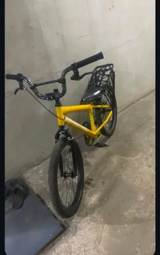 Bike motadinha aro 20