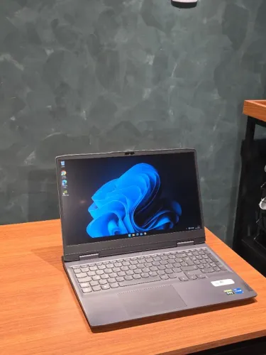 Notebook Gamer Lenovo LOQ - i5 12Gen + RTX 2050 + Upgrade 24GB RAM