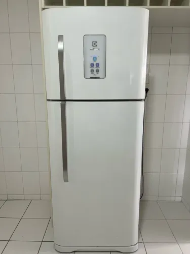 Geladeira Electrolux 433 litros