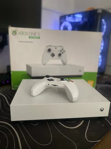 Xbox One S All Digital 1 Tb + Controle Original com Caixa