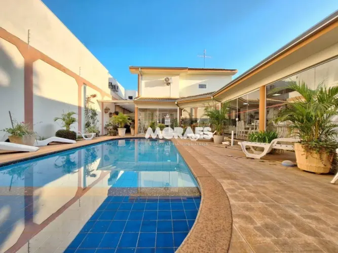 Casa com 3 suítes à venda, 390 m² por R$ 1.350.000 - Jardim Estoril IV - Bauru/SP