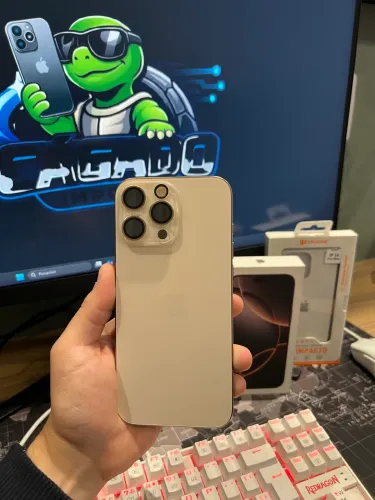 iPhone 16 pro Max 256gb muito novo com caixa e cabo original