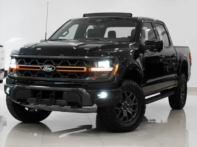 Ford F-150 Tremor 4X4 5.0 V8 2025