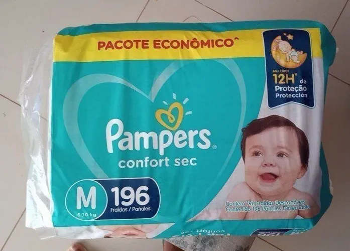 Fralda Pampers M Confort Sec 196unid