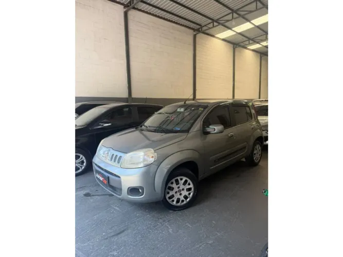Fiat Uno Vivace/rua 1.0 EVO Fire Flex 8V 5P 2013