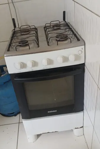 Fogão semi novo
