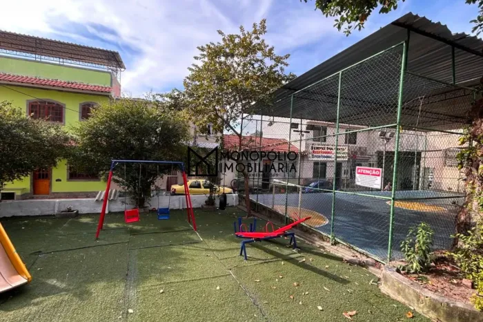 Casa Linear à Venda em Vista Alegre | Condomínio Fechado, 2 Quartos e Próxima ao Polo Gast