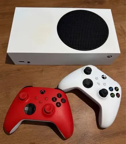 Xbox Series S 512GB SSD Completo!! Vários Jogos (Aceito Cartão)