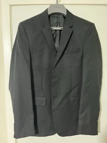Paletó preto Tamanho 48