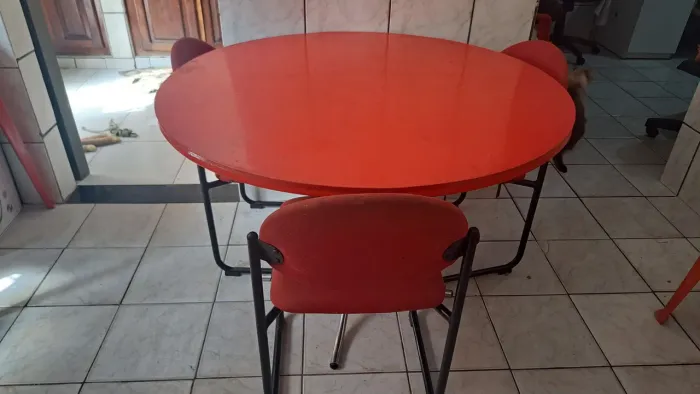 VENDA MESA E CADEIRAS