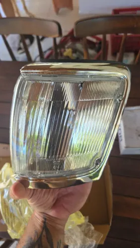Par de Pisca Seta para Toyota SW4 1993 até 1995
