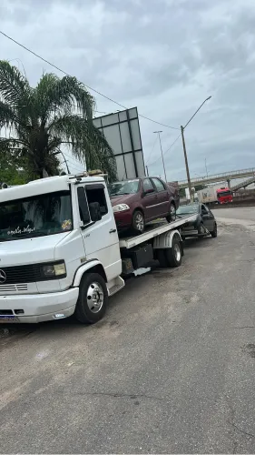 Mercedes 710 plus 2005