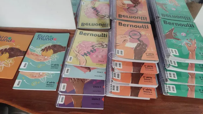 Apostilas Bernoulli Kit 1 °Ano Ensino Médio.
