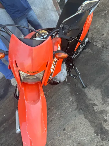Vendo honda Broz