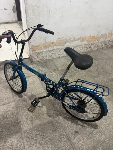 Bicicleta dobrável usada