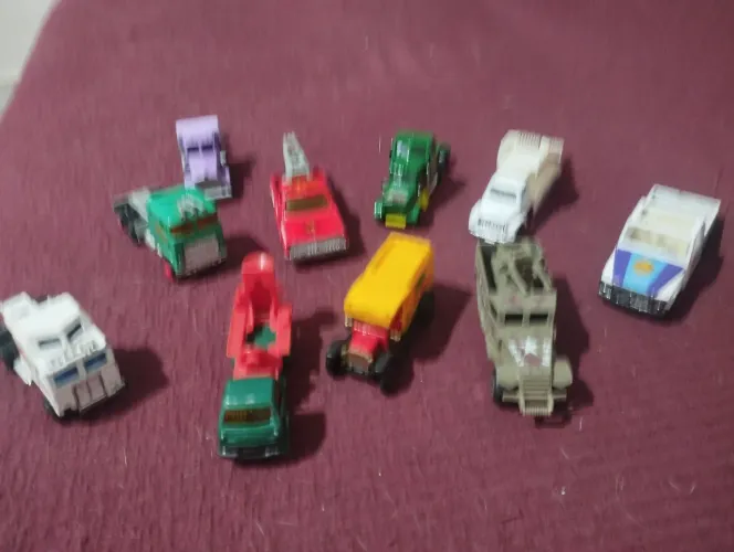 Miniaturas de Caminhões
