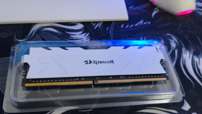 Memória Gamer Redragon White Rage ddr4 16gb 3200 cl16