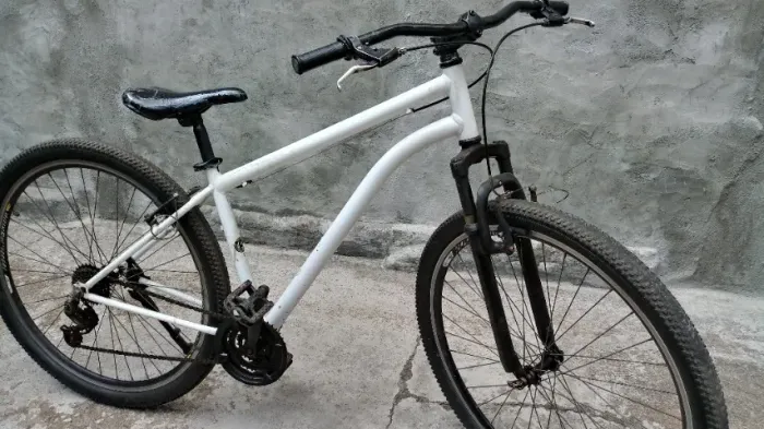 Bicicleta aro 29 branca