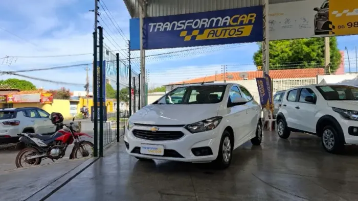 Chevrolet Onix Hatch LT 1.0 8V Flex Mec. 4P 2018