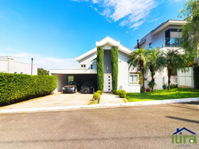 Casa Para Venda Com 5 Dormitorios, Sendo 3, Suites Com Piscina No Residencial Valville I E