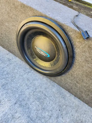 Subwoofer Protech Ultimate 1200 12 plogadas