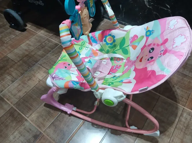 Vendo cadeirinha de descanso para bebê