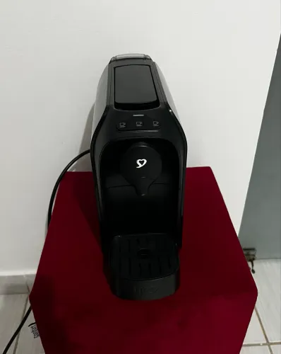 Cafeteira Passione Automática Multipressão Três Corações Preto Brilhante