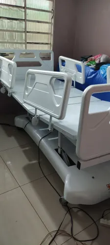 Vendo cama elétrica hospitalar