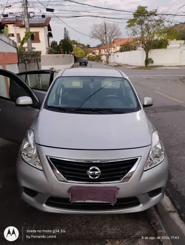 Nissan Versa SV 1.6 16V Flex Fuel 4P Mec. 2013