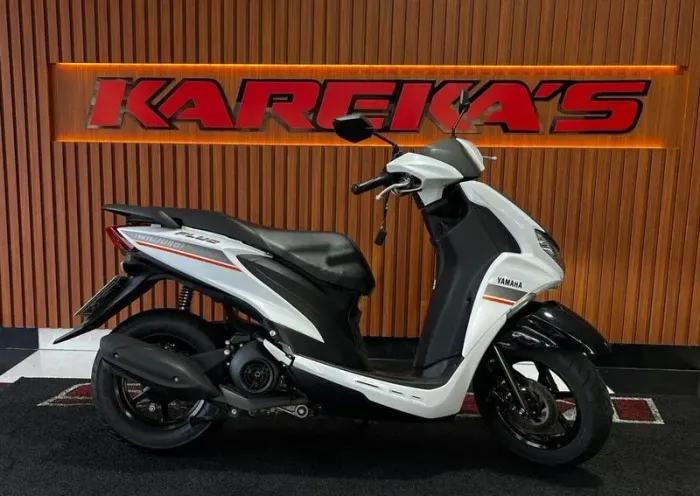 YAMAHA FLUO 125 2023