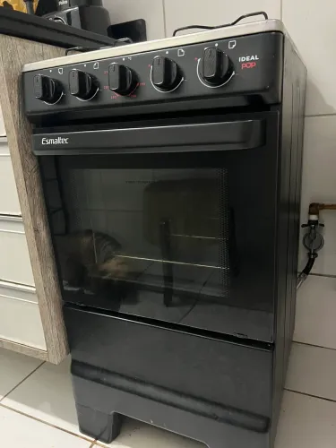 Fogão 4 Bocas Esmaltec (menos de um ano de uso)