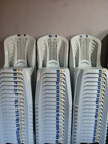 Cadeiras plástica TRAMONTINA Capacidade máxima 154kg