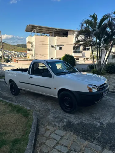 Ford Courier 1.6 L/ 1.6 Flex 2011