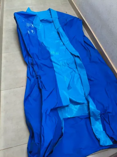 Picina seminova excelente usada uma só vez,com capa para proteção na casa nova