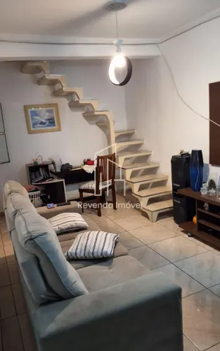 Imóvel à venda na Vila Iolanda II, São Paulo-SP: Casa com 3 quartos, 3 banheiros e 150m² d