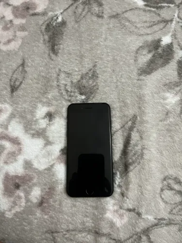 Iphone SE (2º geração) para reutilização de peças