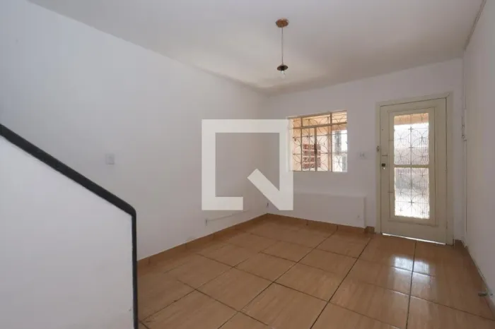 Casa à Venda - Vila Prudente, 2 Quartos, 70 m2