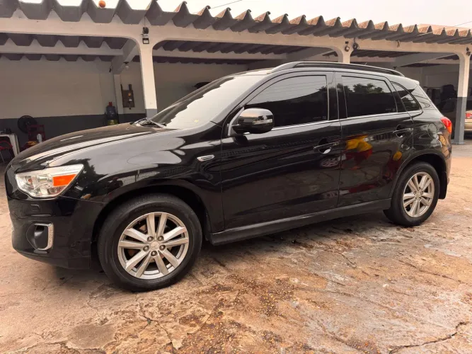 Mitsubishi ASX 2.0 16V 4X4 160cv Aut. 2013