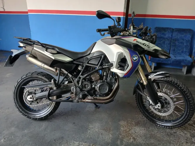 F800 gs