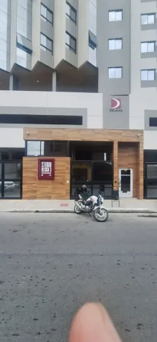 Imóvel para aluguel possui 40 metros quadrados com 1 quarto em Pajuçara - Maceió - AL