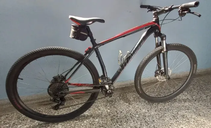 Bike Specialized StumpJumper aro 29 quadro 19